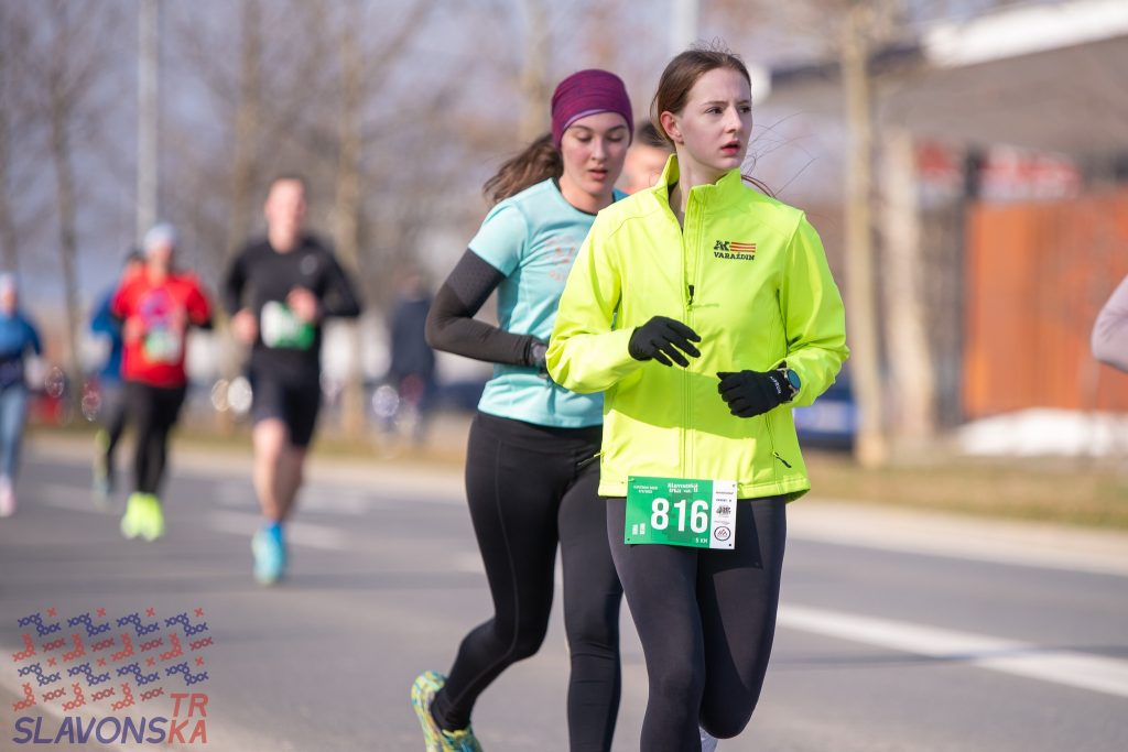 Čačičanka Dora Behin treći put pobjednica Slavonske trke